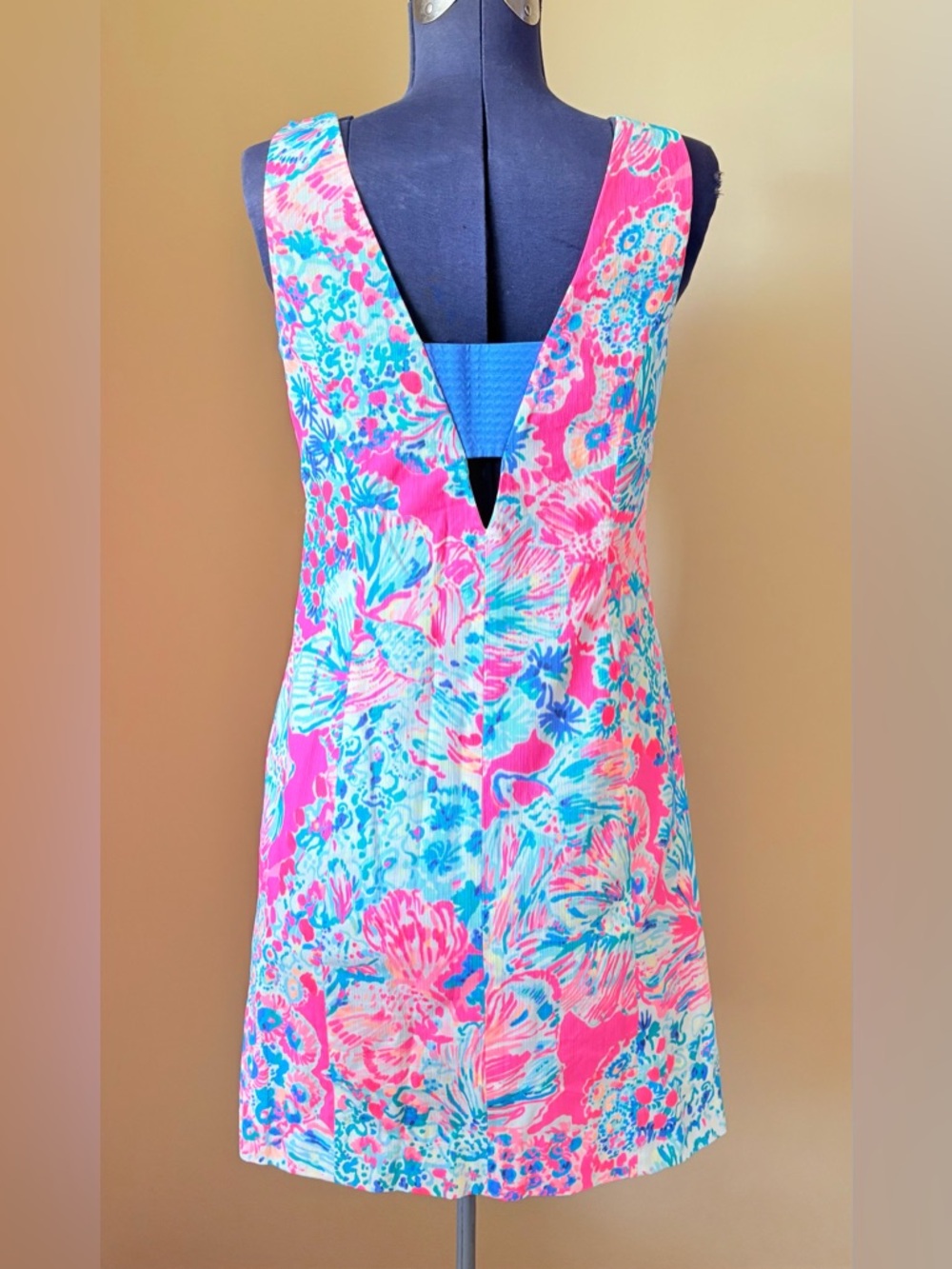 🦄🦄🦄 Lilly Pulitzer Cassa Shift Dress - Picture 4 of 6